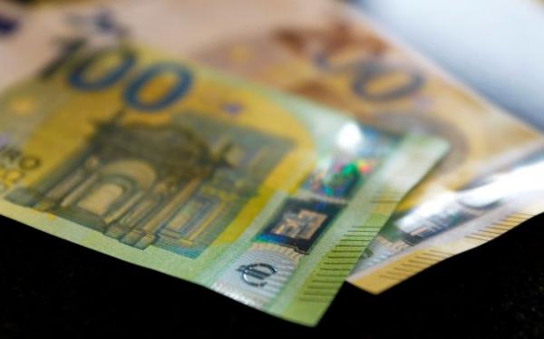 ΕΚΤ: Πόσα πλαστά χαρτονομίσματα κυκλοφορούν στην ευρωζώνη