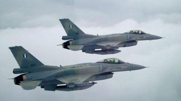 Νέες υπερπτήσεις τουρκικών F-16 πάνω από τους Φούρνους