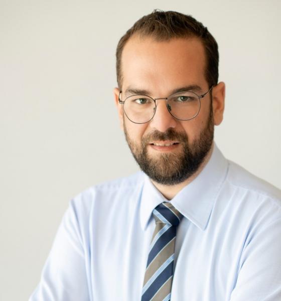 «Δεν διαχωρίζω νομούς και ανθρώπους. Και δεν θα επιτρέψω και σε κανέναν να το κάνει»