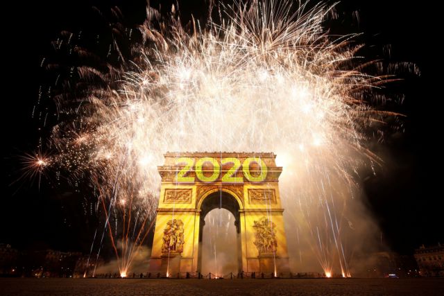 «Μαύρη» Πρωτοχρονιά στην Ευρώπη: Νεκροί και πολλοί τραυματίες από πυροτεχνήματα