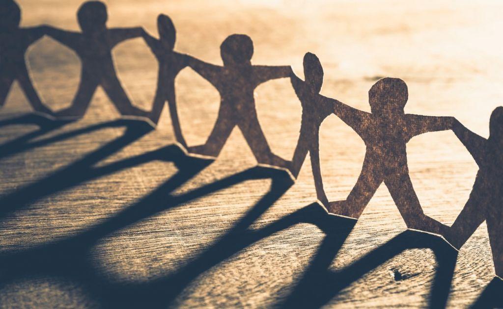 To δύσκολο πρώτο πληθυντικό