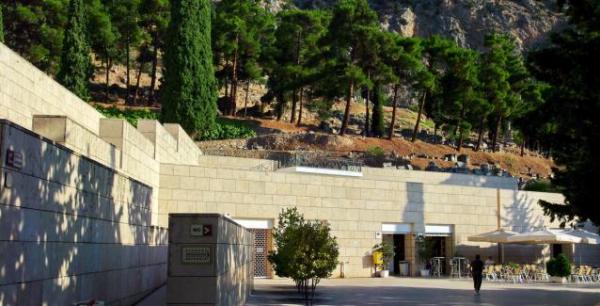 Αξιοποίηση αναψυκτηρίων σε μουσεία και αρχαιολογικούς χώρους από το ΥΠΠΟ