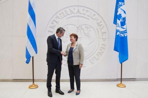 ΔΝΤ – Ελλάδα : Δέκα χρόνια βοήθειας και διαφωνιών γύρω από την ελληνική οικονομία