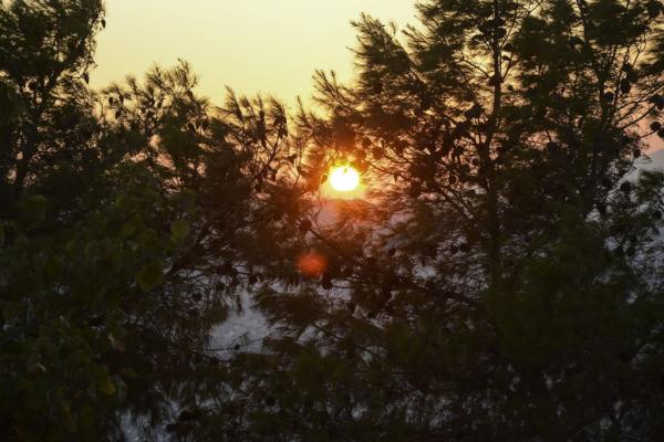 Καιρός : Ανεβαίνει η θερμοκρασία
