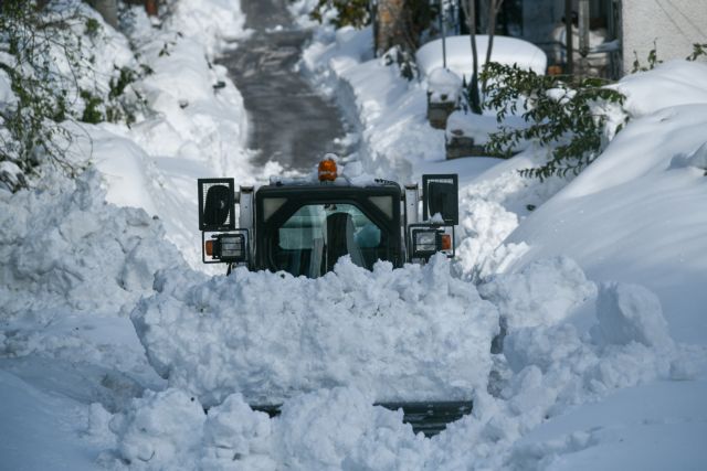 Κακοκαιρία «Ηφαιστίων» : Προβλήματα, πάγος και «τσουχτερό»« κρύο
