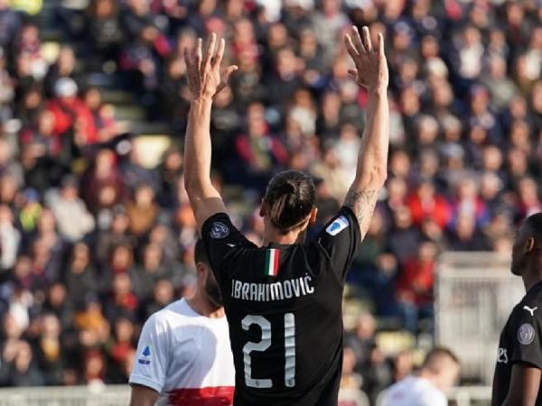 Ο Ζλάταν δεν σταματά να σκοράρει