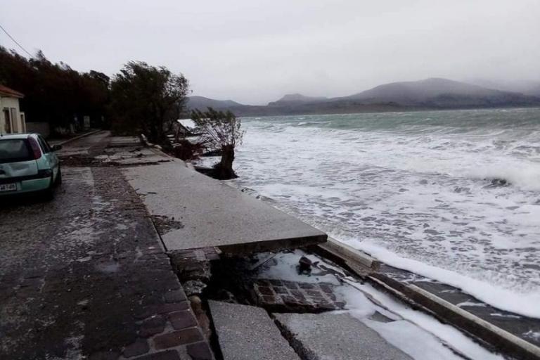 Τεράστιες ζημιές στη Λέσβο – Να κηρυχθούν σε κατάσταση έκτακτης ανάγκης δύο περιοχές ζητά ο δήμαρχος