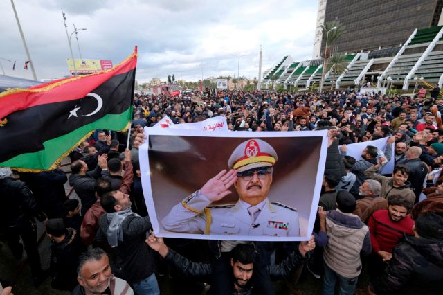 Σε ισχύ η εκεχειρία στη Λιβύη - Η συμφωνία του Χαφτάρ υπό έναν όρο