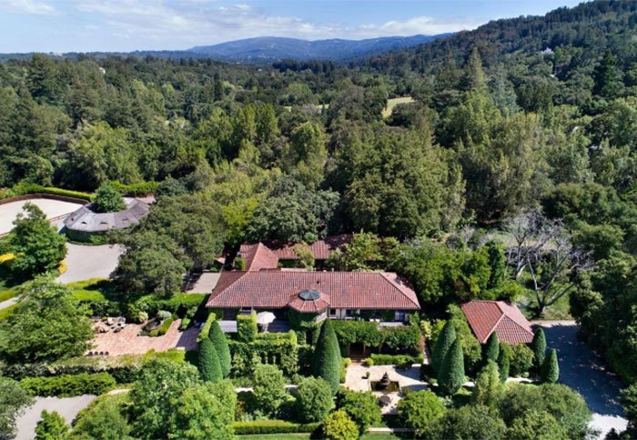 Πουλήθηκε το εντυπωσιακό ράντσο της Μισέλ Φάιφερ