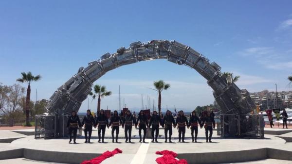 «Αιδώς Αργείοι»: Σωματείο «Υψηλάντειον» κατά Σαχινίδου για την αμφισβήτηση της καταγωγής του Βαγγέλη Μαρινάκη