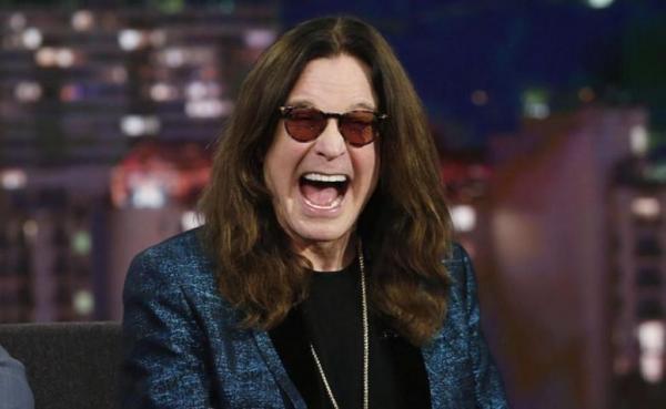 Όζι Όσμπορν: Η νέα προκλητική φωτογραφία του που «άναψε» φωτιές