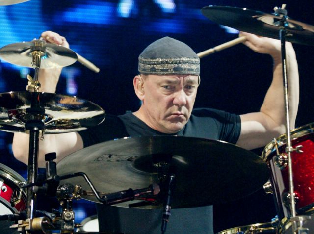 Neil Peart : Πέθανε ο ντράμερ του θρυλικού συγκροτήματος Rush
