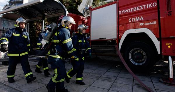 Πυρκαγιά σε θαμνώδη περιοχή στο Περίβλεπτο Βόλου