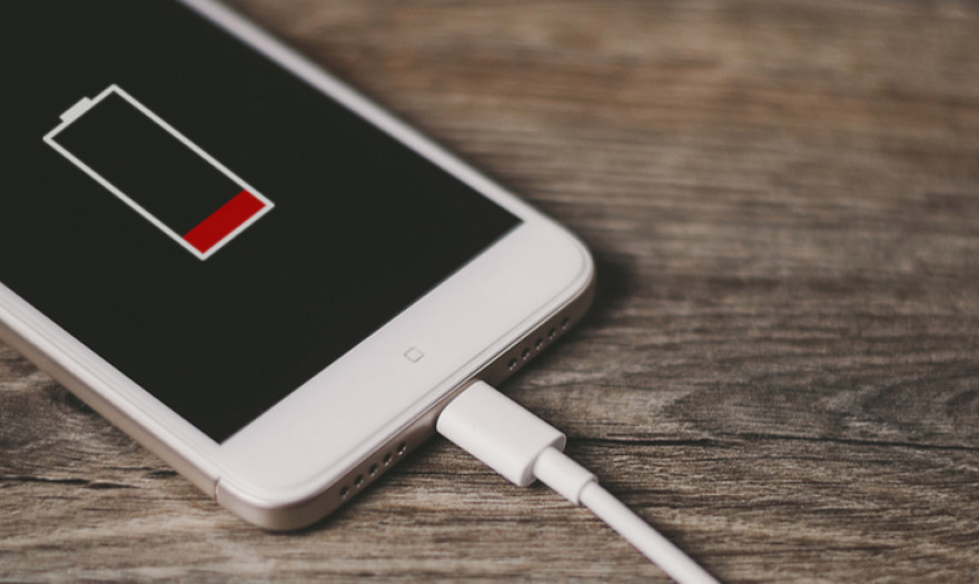 Tips για εξοικονομήσετε μπαταρία στο κινητό σας | in.gr