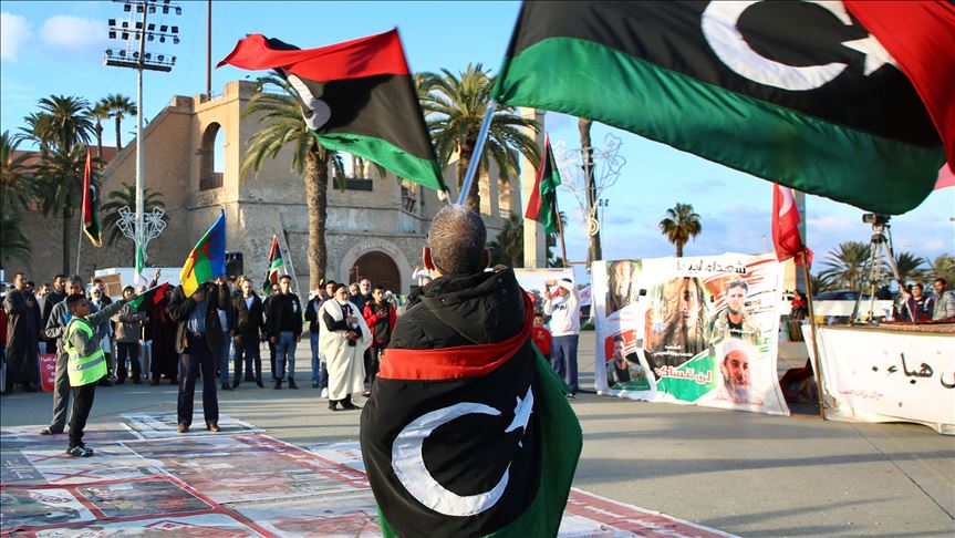 Διάσκεψη Βερολίνου για τη Λιβύη: Εκεχειρία στο προσκήνιο, πολεμικό κλίμα στο παρασκήνιο