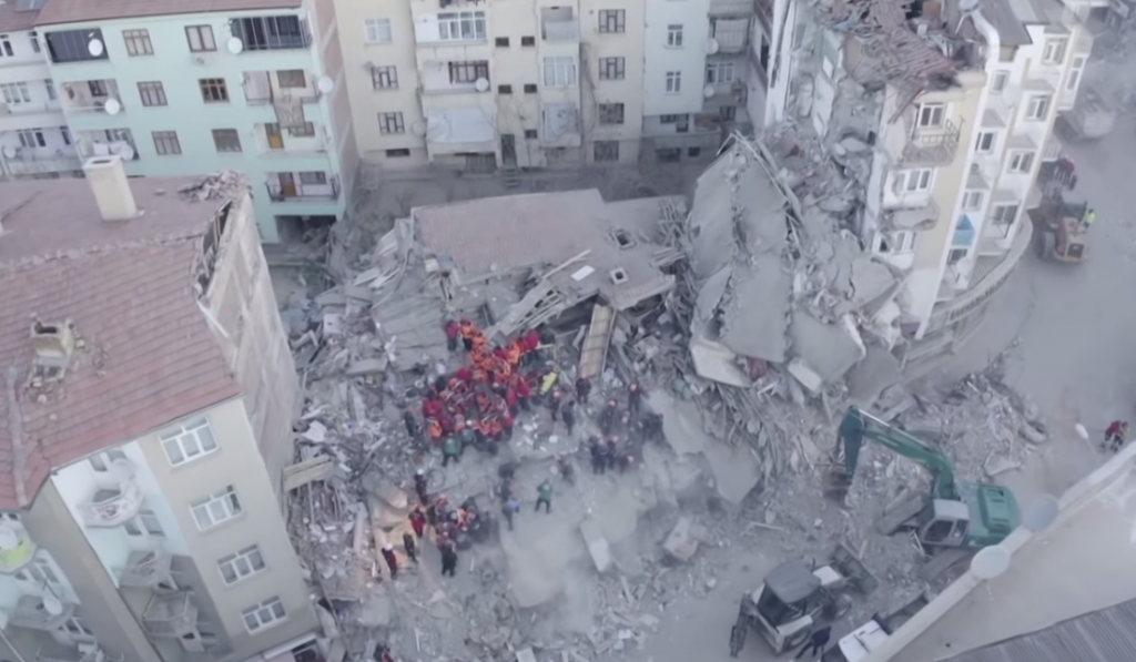Σεισμός στην Τουρκία : Συγκλονιστικές εικόνες από drone