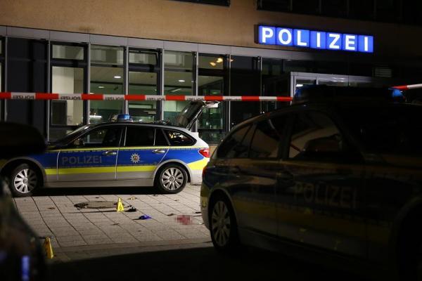 Γερμανία : Αστυνομικοί σκότωσαν Τούρκο που τους επιτέθηκε με μαχαίρι