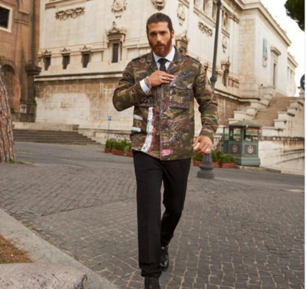 Τζαν Γιαμάν: Κουρεύτηκε και ξυρίστηκε – Αγνώριστος