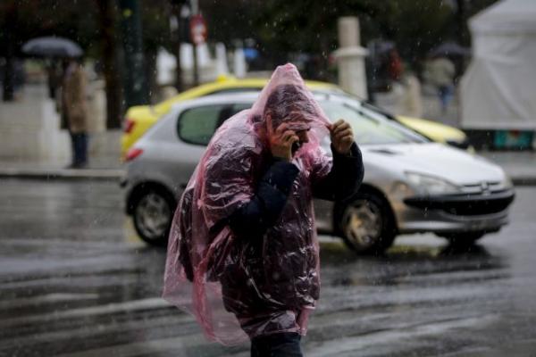 Καιρός : Βροχές και καταιγίδες σε όλη τη χώρα