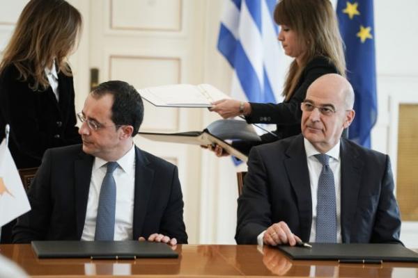 Δένδιας – Χριστοδουλίδης : Μήνυμα σε Τουρκία με μνημόνιο συνεργασίας Ελλάδας και Κύπρου