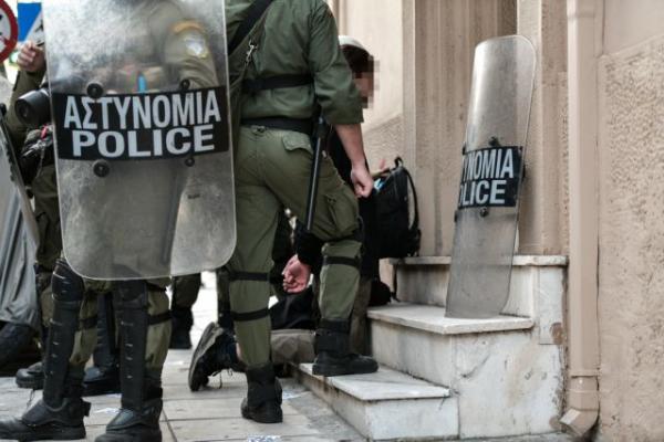 Ερώτηση στην Κομισιόν για την αστυνομική βία στην Ελλάδα από ευρωβουλευτές του ΣΥΡΙΖΑ