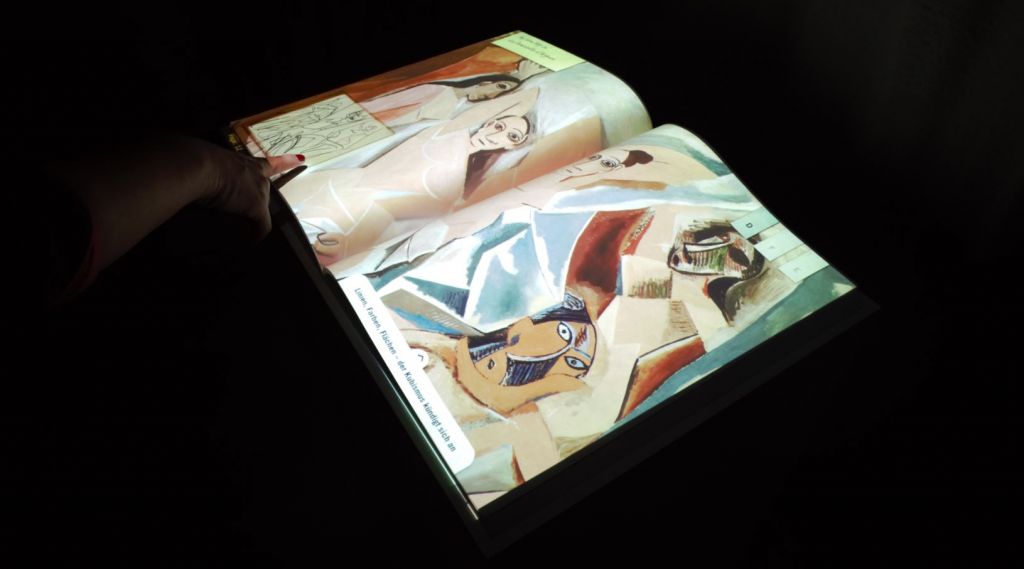 «Γαλάζια και ροζ περίοδος»: Τα πρώτα χρόνια δημιουργίας του Πικάσο σε μια οπτικοακουστική εγκατάσταση