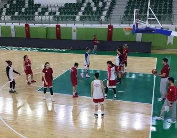 Η προπόνηση του Ολυμπιακού πριν την Orman