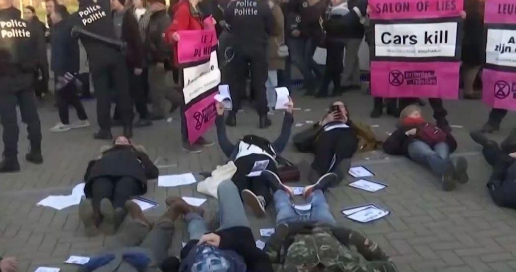 Διαδηλώσεις για το Κλίμα σε Βρυξέλλες και Ελβετία – Στο στόχαστρο γυναικείων οργανώσεων ο Τραμπ