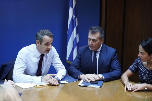 Συνεχίζει την αξιολόγηση των υπουργών ο Μητσοτάκης : Συναντά τον Βρούτση