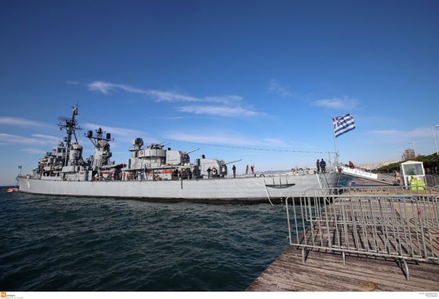 Θεσσαλονίκη : 107.000 επισκέπτες στο αντιτορπιλικό «Βέλος» -Παραμένει ανοιχτό για το κοινό