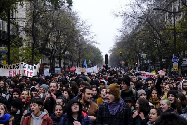 Γαλλία : Νέες διαδηλώσεις για το συνταξιοδοτικό – Δακρυγόνα στο Παρίσι