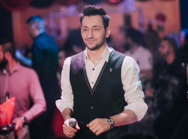 Πάνος Καλίδης : Στο νοσοκομείο ο τραγουδιστής – Τι συνέβη