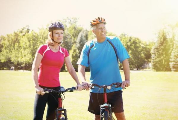 Πέντε υγιεινές συνήθειες μπορεί να παρατείνουν τη ζωή κατά μια δεκαετία