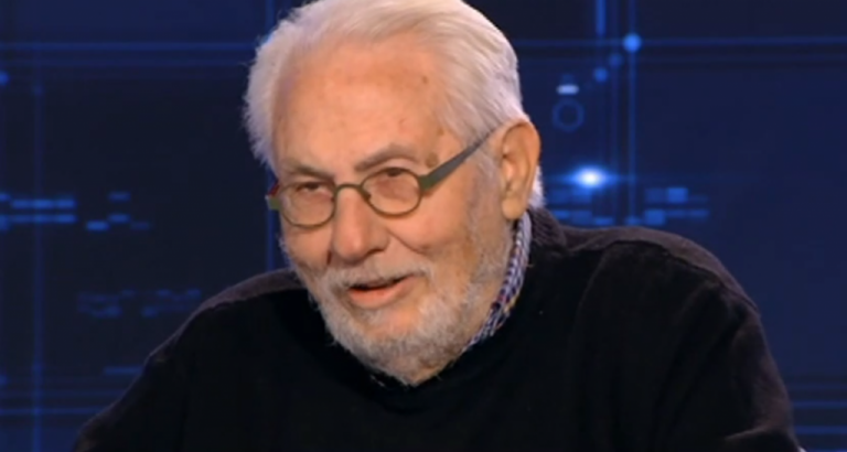 Γιώργος Μιχαλακόπουλος: H λογοκρισία στην Χούντα και οι λεβέντες Κρητικοί