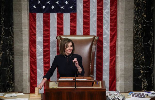 Πελόσι για Τράμπ : Υπάρχουν αρκετά στοιχεία για να καθαιρεθεί