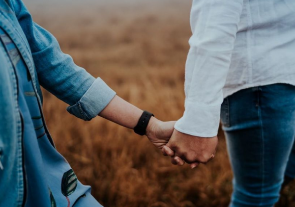 Για αυτό η συνεύρεση όταν γίνεται με πρόγραμμα δεν κάνει καλό