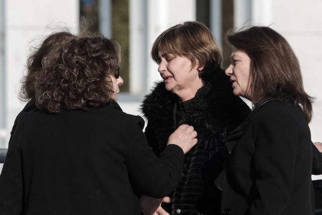 Στο πλευρό των γονιών της Ελένης Τοπαλούδη η Μάγδα Φύσσα