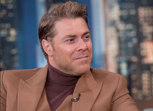 Χρήστος Χολίδης: Eφαγε χαστούκι από την Άντζελα Δημητρίου;