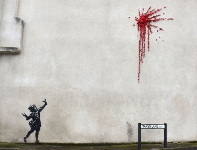 Βανδάλισαν το έργο του Banksy για τον Άγιο Βαλεντίνο