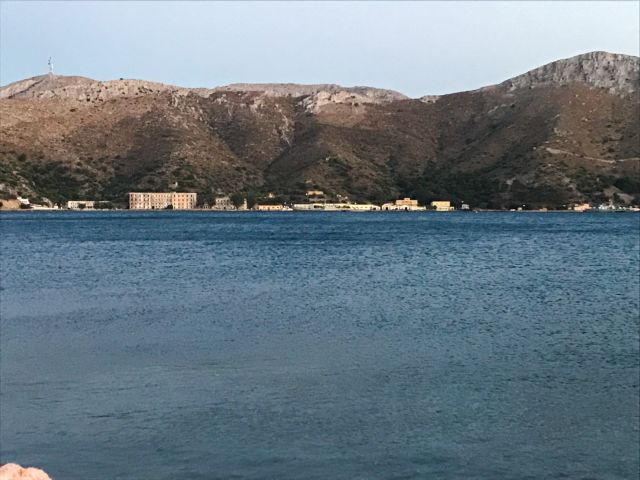 Έρευνα σε τούρκους επιχειρηματίες για παράνομη αγορά ακινήτων στη Λέρο