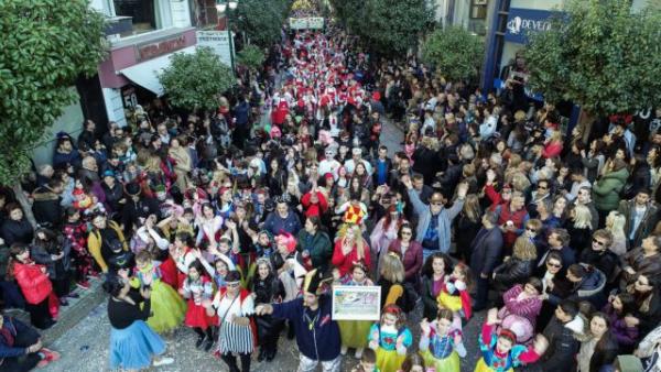 «Πάρτι» στο Twitter με τον κοροναϊό και την ακύρωση καρναβαλιών