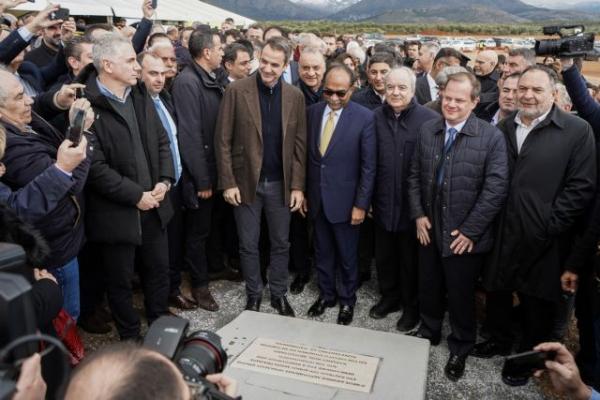 Μητσοτάκης από Κρήτη: Μακρύς ο δρόμος που θα διανύσει η κυβέρνηση