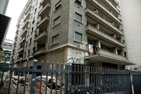 Στην Ομόνοια μεταφέρεται το Υπουργείο Τουρισμού