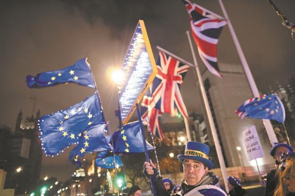 Brexit : Οδηγός επιβίωσης για τους Ελληνες