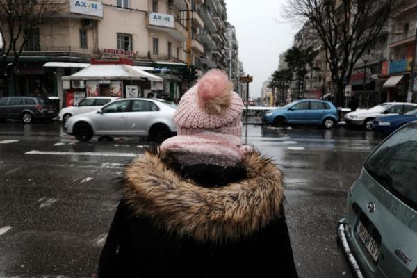 Καιρός: Συνεχίζεται το τσουχτερό κρύο το Σάββατο – Βελτίωση από την Κυριακή