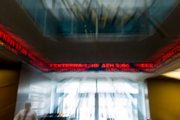 Κραχ στο Χρηματιστήριο – «Βουτιά» στις 720 μονάδες
