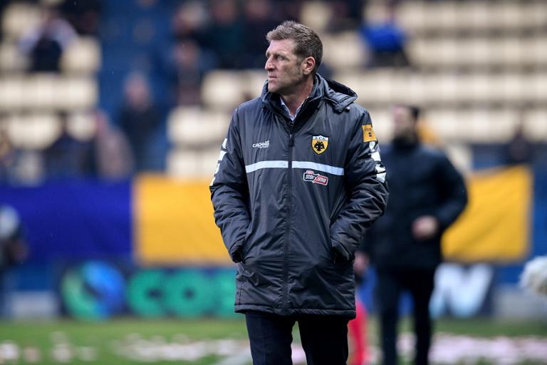 ΑΕΚ : Το κρίσιμο δίλημμα του Μάσιμο Καρέρα