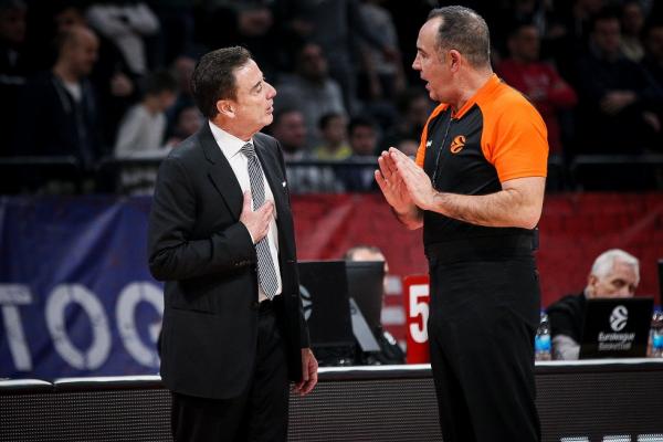 Πιτίνο: «Σε ένα ματς με χαμηλό σκορ δεν μπορείς να κάνεις 18 λάθη»