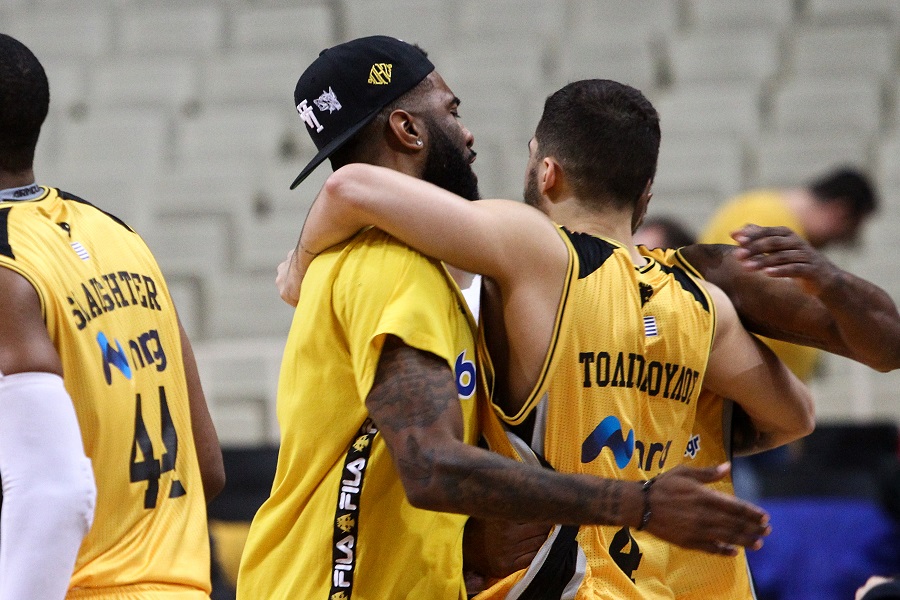 Η απίθανη αντίδραση του Λάνγκφορντ στις βολές του Τολιόπουλου