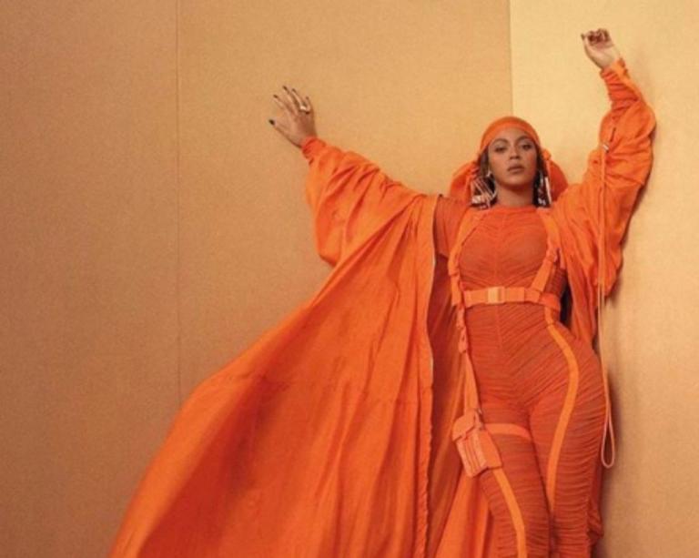 Κάντο όπως οι Μπιγιόνσε! Φορέστε τις φόρμες σας με στιλ παντού